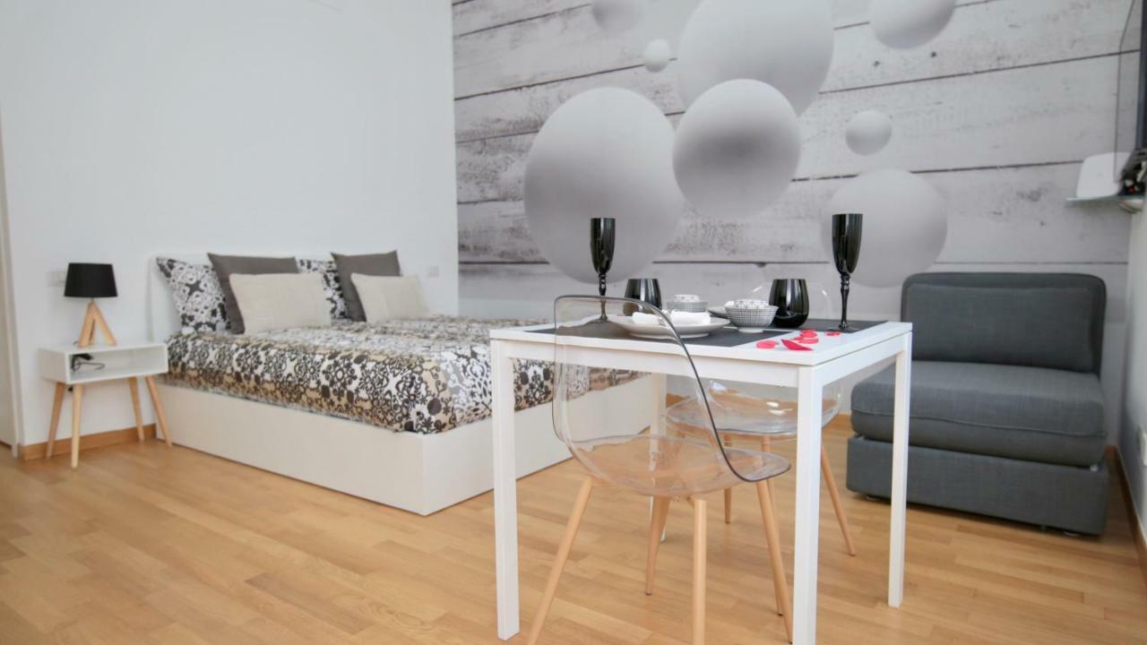 P&D Apartments Navigli Ripa Ticinese ミラノ エクステリア 写真